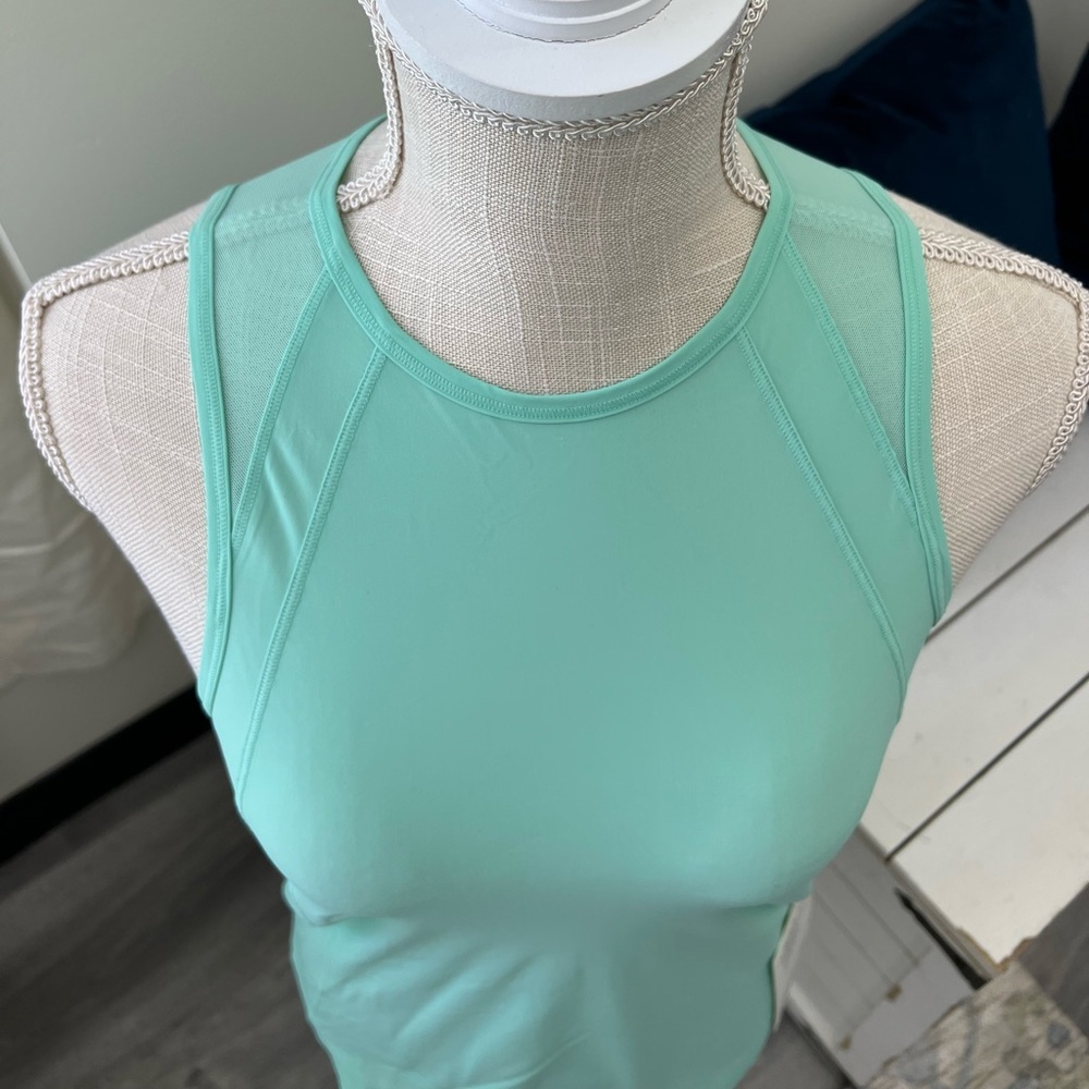 👗LULULEMON sculpt tank in WLDM🏃🏻‍♀️👗 size 2👗🏃🏻‍♀️ - Picture 4 of 6